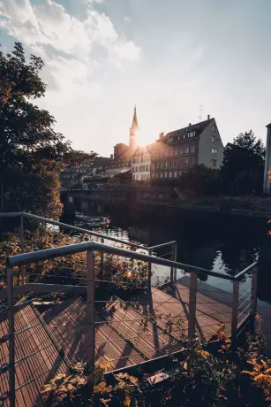 Blick auf die Ill in Straßburg - Hôtel Strasbourg Centre-Ville